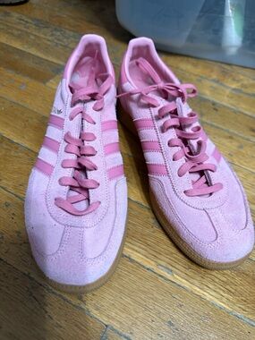 Adidas spezial Pink Suede Women's Casual Sneakers - Stylish Lace-Up Comfort